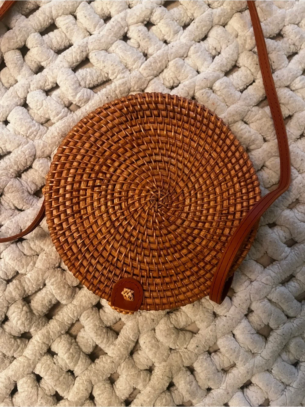 Round Woven Crossbody Bag in Brown